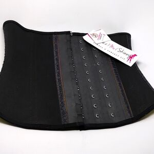 Waist trainer new with tags squeeze me skinny size extra small
